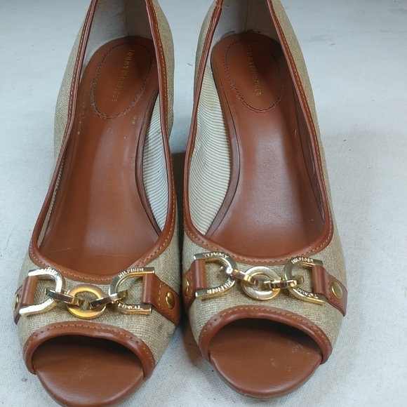 Tommy Hilfiger Horse Bit Beige Canvas, Cork Wedge - Picture 1 of 8